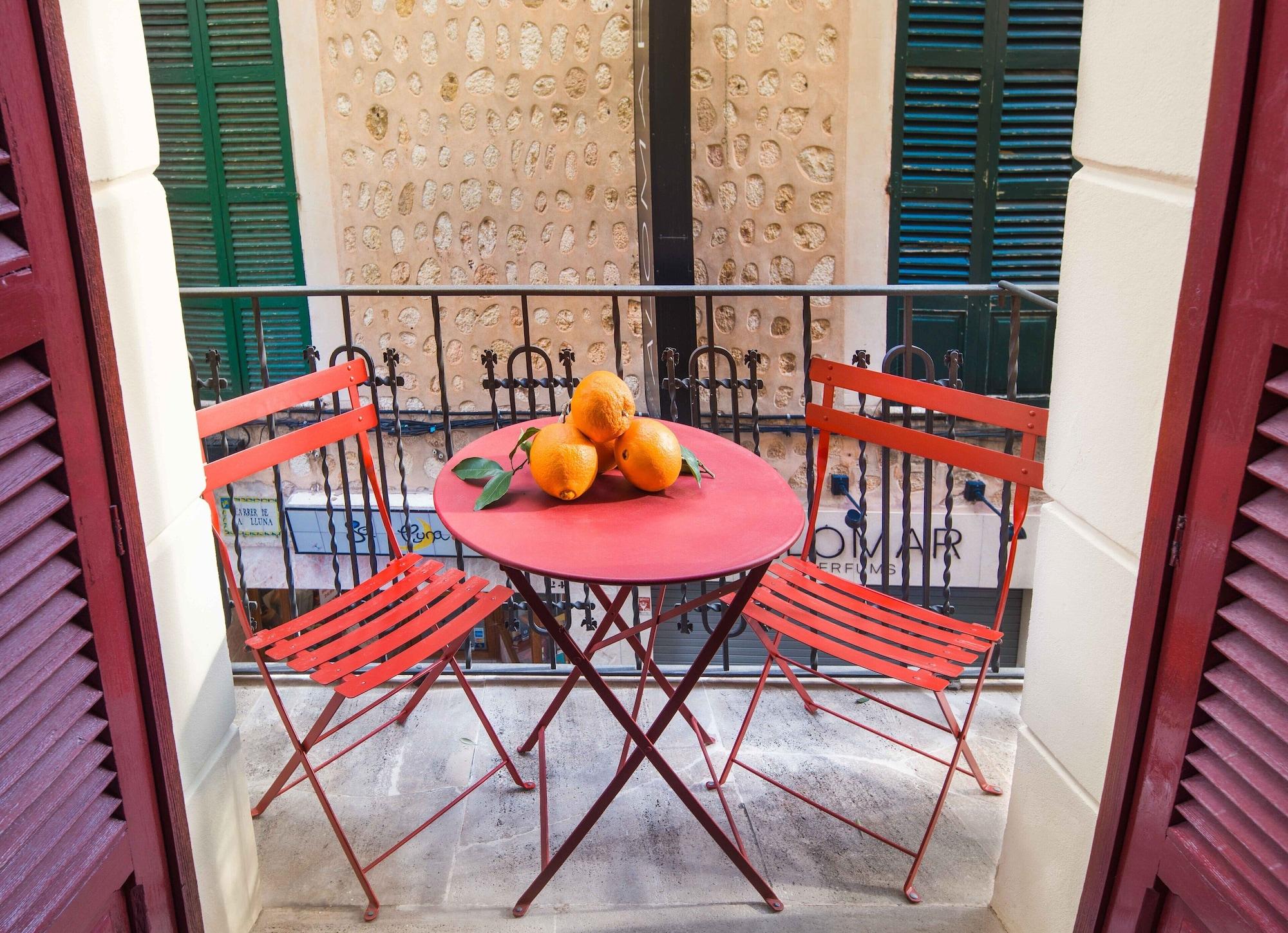 Lluna Aqua Soller - Adults Recommended Buitenkant foto